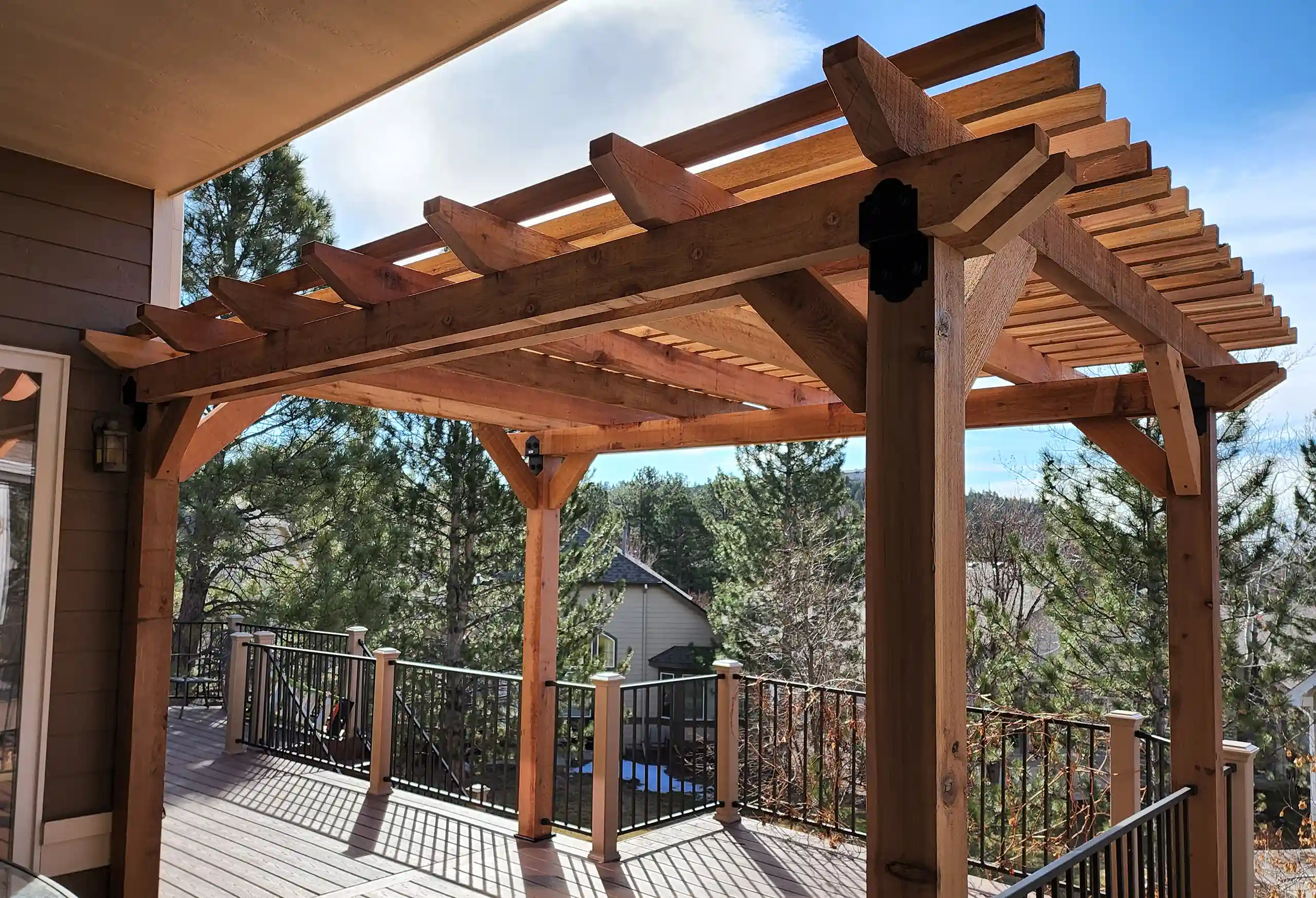 Wood deck pergolas builder in Colorado